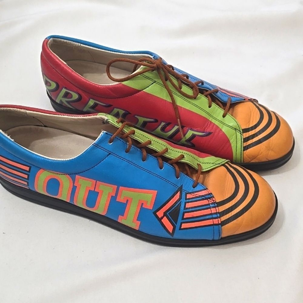 Vintage‎ Icon Wearable Art Breathe In Breathe Out Casual Sneakers W10